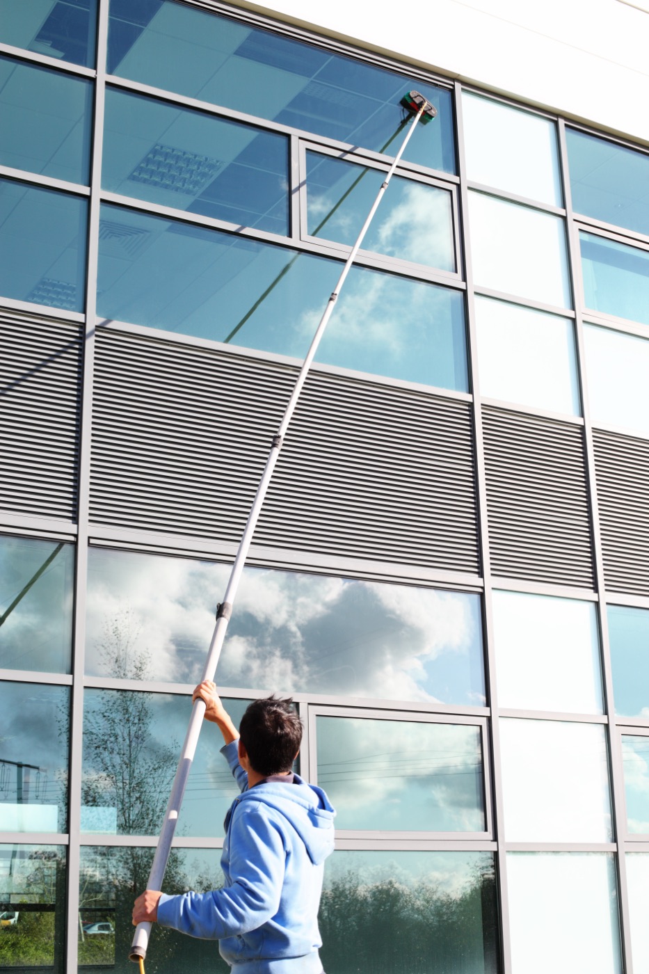 Commercial building exterior cleaning example